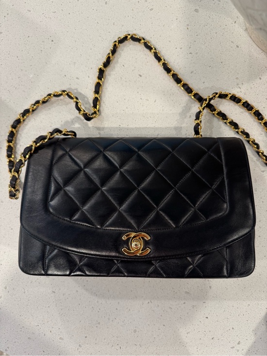 CHANEL Handbags - Chanel Vintage Diana medium